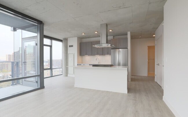 Foto del edificio - 452 W Belmont Ave