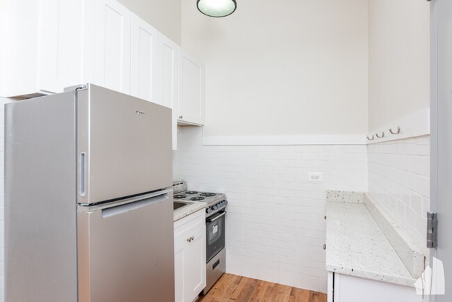 Foto del edificio - 4526 N Sheridan Rd