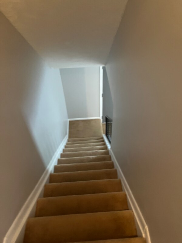 Building Photo - 1420 Crown Point Ct