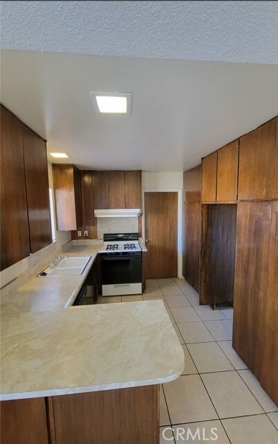 Building Photo - 19142 CA-18