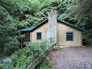 Building Photo - 233 Alpine Acres Rd