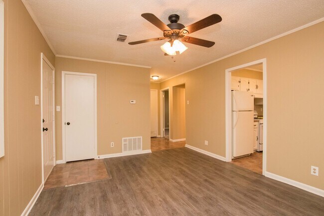 Foto del edificio - 4620 Prospect Rd