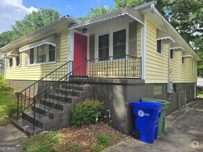 Building Photo - 2466 Spring Garden Dr SW