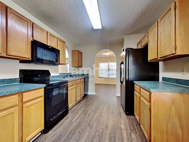 Building Photo - 7568 Deer Cove Ln