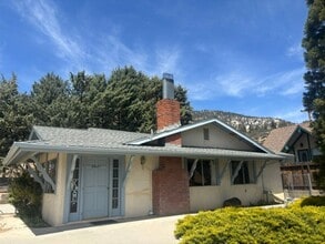 Building Photo - 6641 Ivins Dr