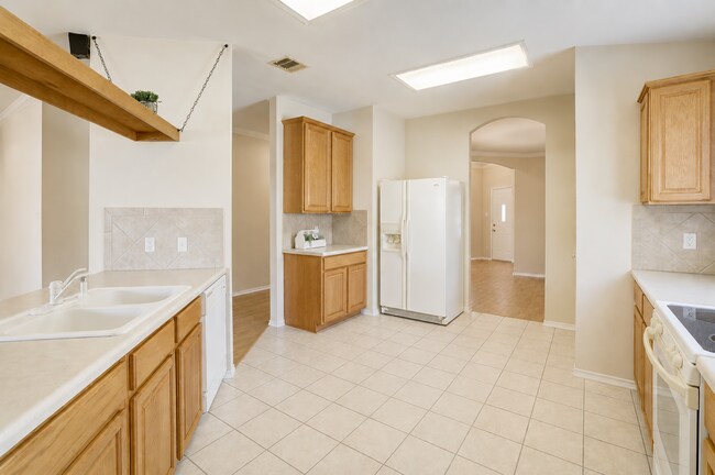 Foto del edificio - Great home in Blockhouse - Available Now!