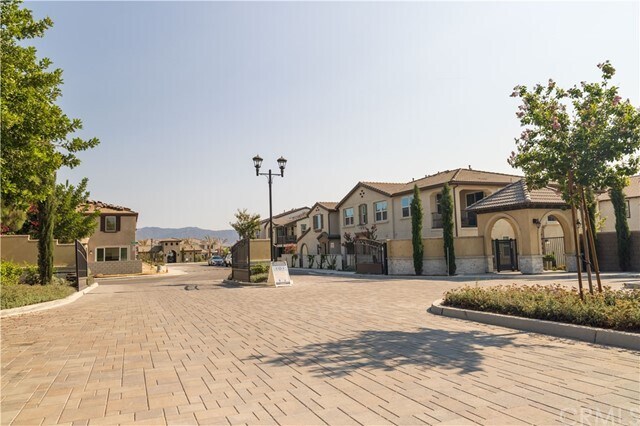 Foto del edificio - 7101 Vernazza Pl