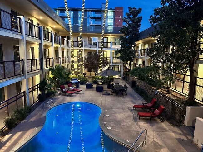 Building Photo - The Flats at Julian Drew Block