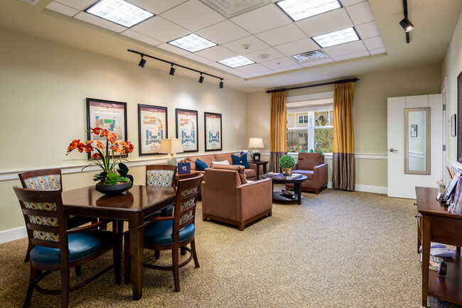 Building Photo - Washington Pointe Las Colinas