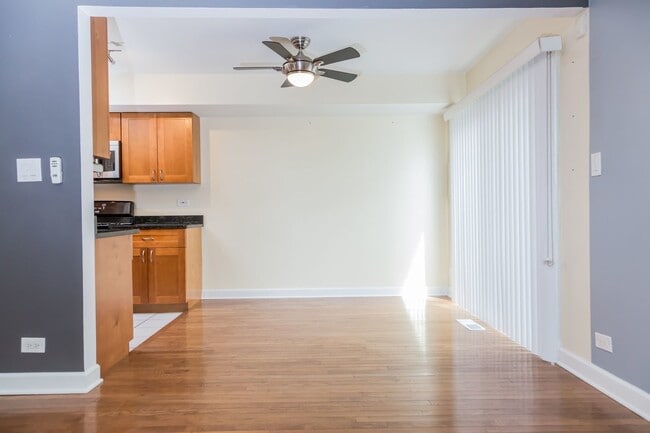 Foto del edificio - 248 Butternut Ln