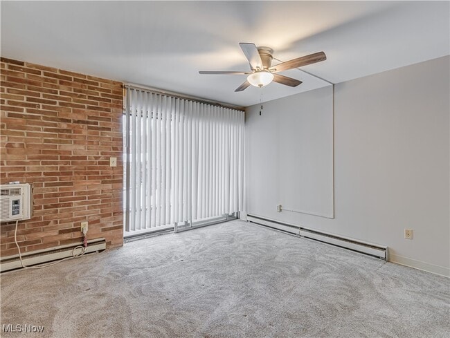 Foto del edificio - 2331 E Market St