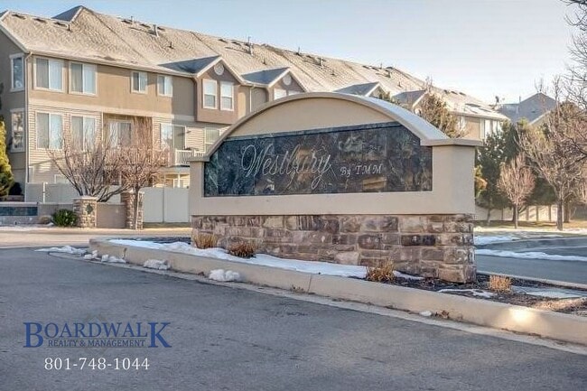 Foto del edificio - 1529 Westbury Way