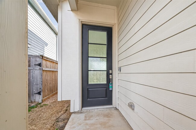 Foto del edificio - 5703 Foggy Vine Ct