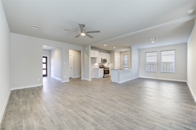 Foto del edificio - 2623 Finley Ln