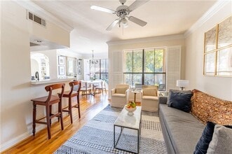 Building Photo - 3777 Peachtree Rd NE