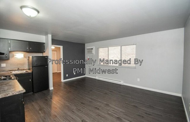 Foto del edificio - 2407 Saratoga Ave