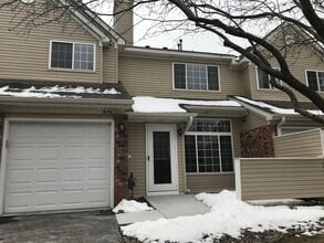 Building Photo - 1846 Sapphire Pt