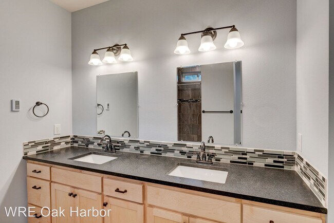 Foto del edificio - 3 br, 2 bath House - 253 Sunset Dr