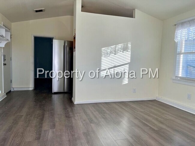 Foto del edificio - 2218 W Spaulding St
