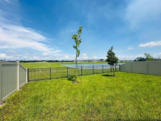 Building Photo - 10473 Curving Crk Lp