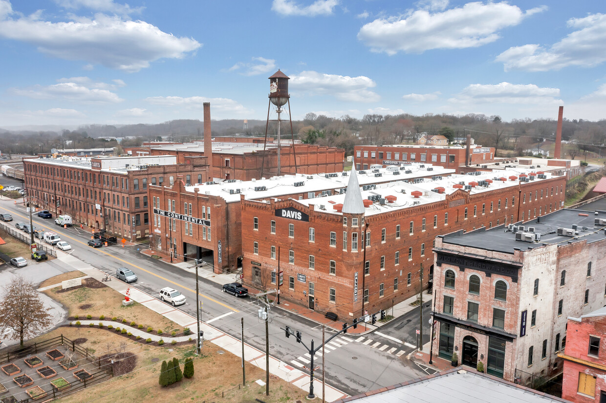 Foto principal - River District Lofts