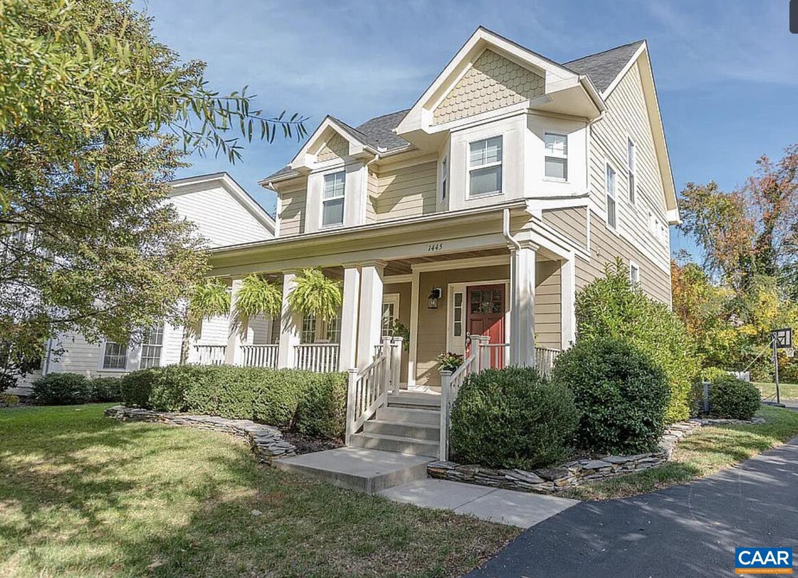 Primary Photo - 1445 Wickham Pond Dr