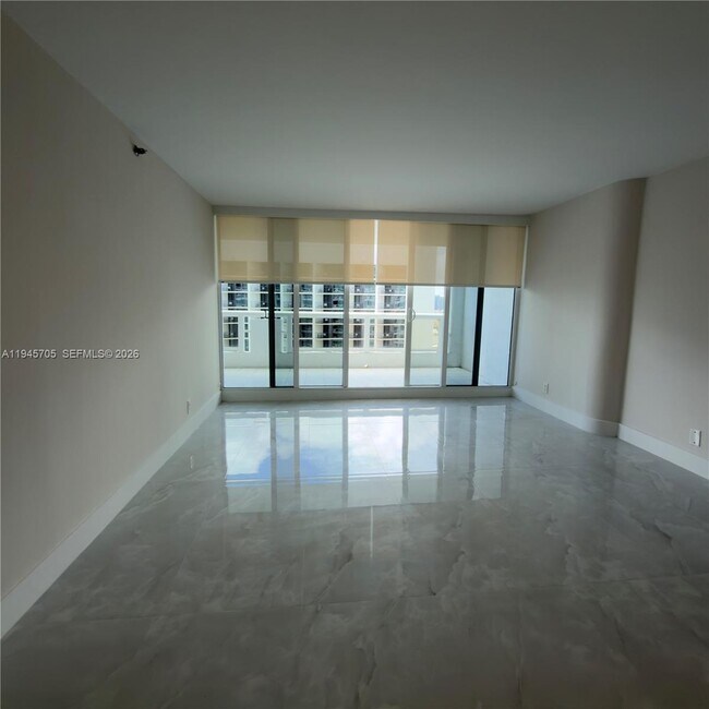 Foto del edificio - 1717 N Bayshore Dr