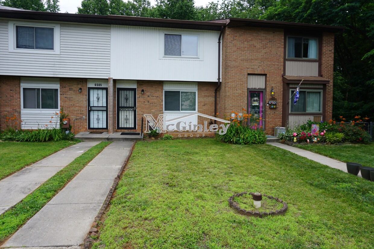 Primary Photo - 6503 Woodgreen Cir