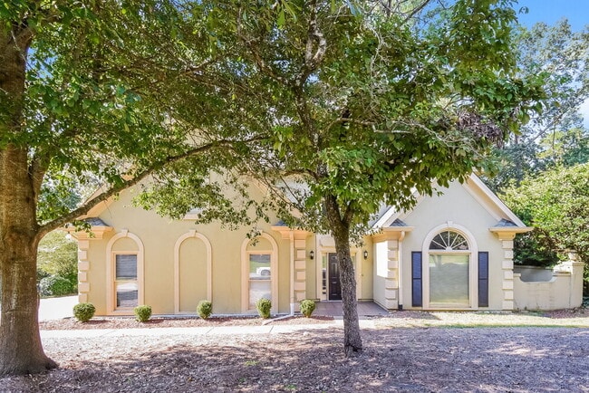 Building Photo - 1272 Channel Park SW