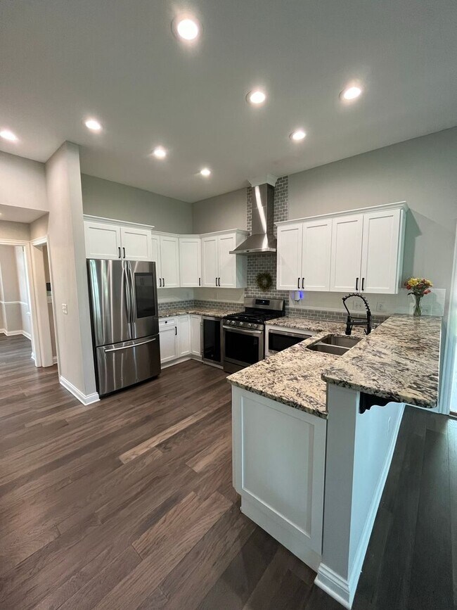 Foto del edificio - Beautiful 3-Bed, 3-Bath Home in Westervill...
