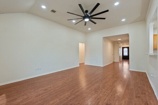 Foto del edificio - 21523 Juniper Meadows Dr