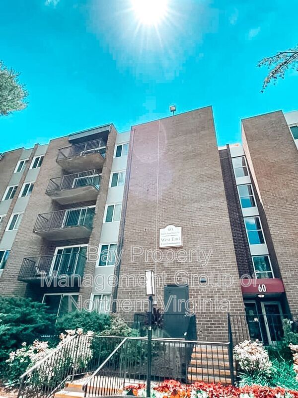Building Photo - 60 S Van Dorn St
