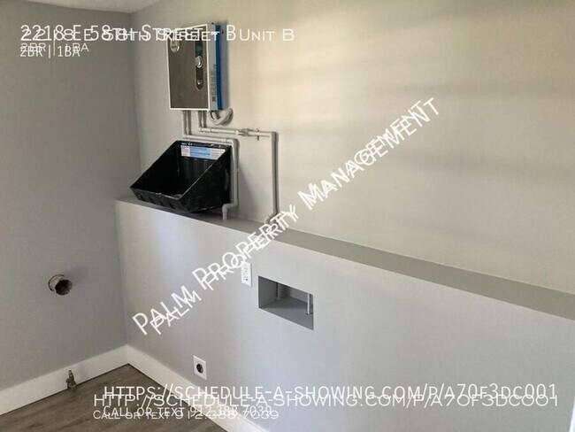 Foto del edificio - 2218 E 58th St