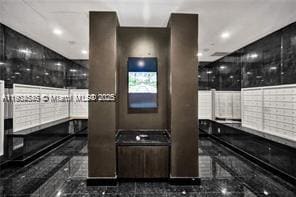 Building Photo - 950 Brickell Bay Dr