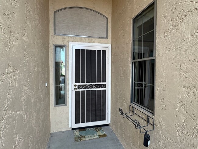 Building Photo - 2 Bedroom Single Story Home Available in Arizona Traditions Retirement Community Located Near Bel...