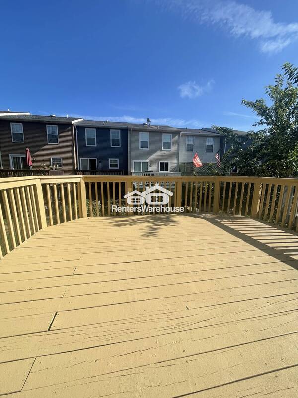 Foto del edificio - 919 Richwood Ct