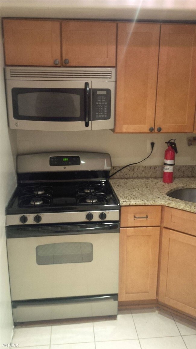 Foto del edificio - 1617 12th St NW
