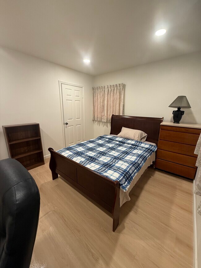 Foto del edificio - 4231 Wilkie Way