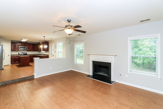 Foto del edificio - 4173 Kenwood Trail