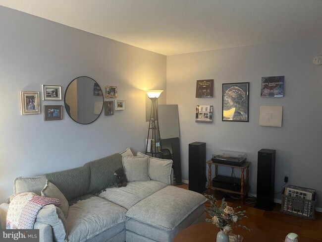 Foto del edificio - 1301 20th St NW