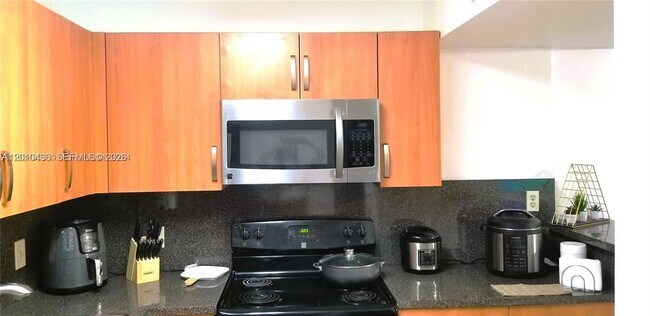 Building Photo - 15300 SW 106th Terrace
