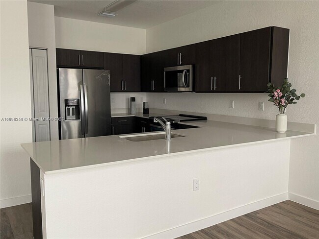 Foto del edificio - 15520 SW 136th St
