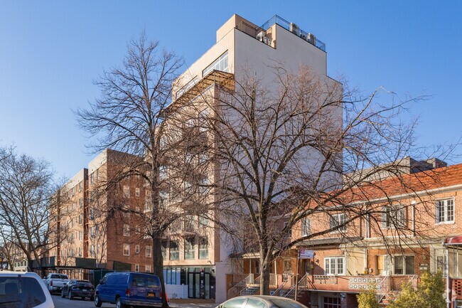 Building Photo - 105-25 65th Rd