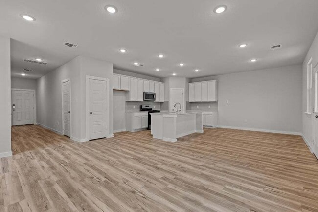 Building Photo - 6522 Bufflehead Bnd