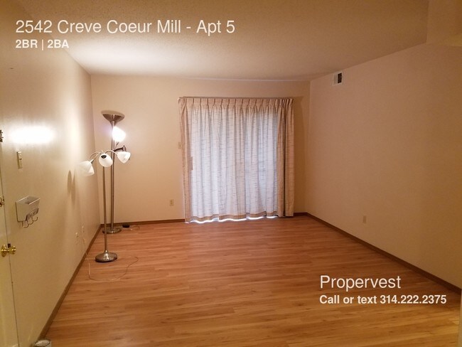 Foto del edificio - 2542 Creve Coeur Mill Rd