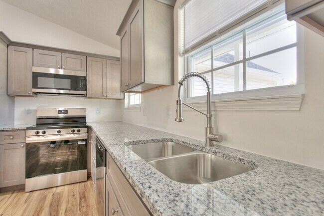 Foto del edificio - 1059 Waynoka Dr