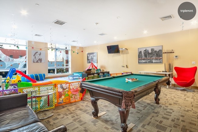 Building Photo - 200 North 11th Street