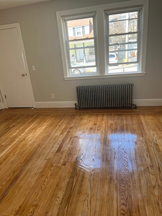 Building Photo - 28 Steere Ave