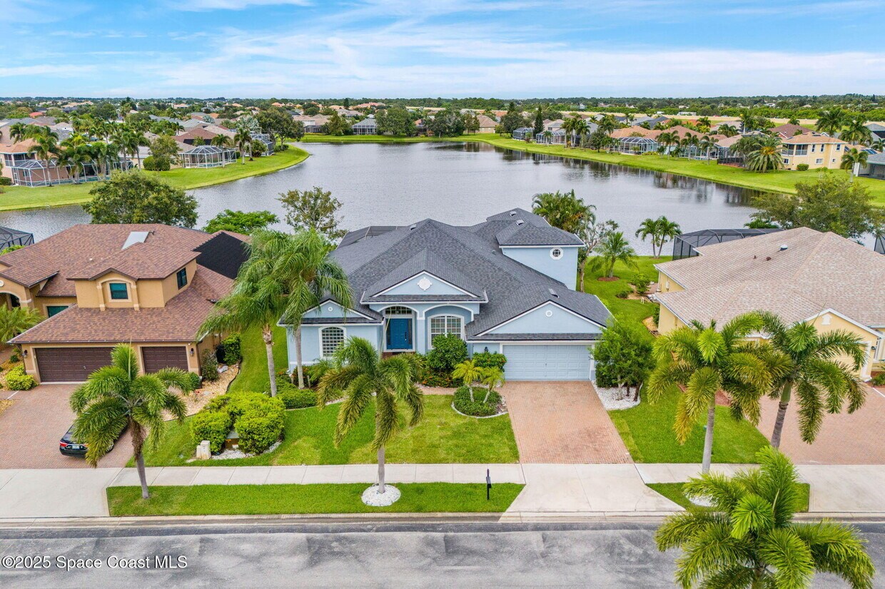 Foto principal - 3650 Chardonnay Dr
