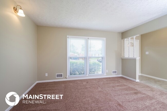 Foto del edificio - 8209 Chickering Way